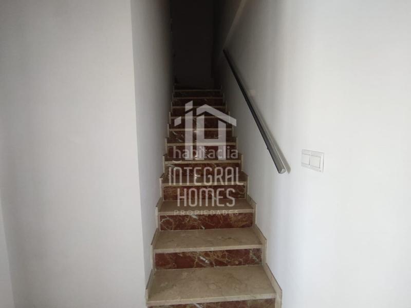Foto 49f239f0-dcee-4446-b55a-50feeea43cac. Duplex dans Centro Huelva