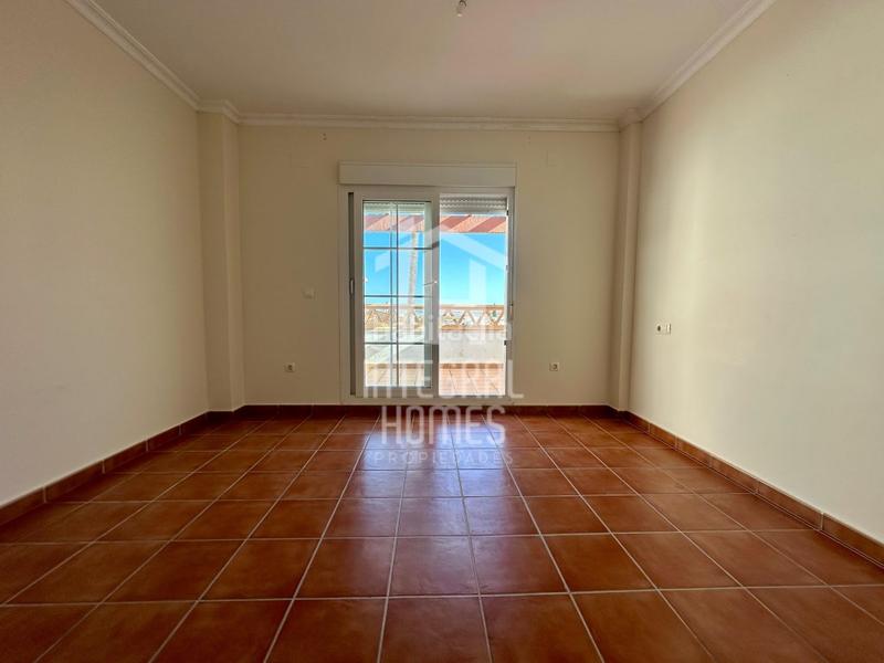 Foto 880bf8e3-a247-4466-9722-d6b0e0f4a767. Casa bifamiliare con parcheggio in Ayamonte ciudad Ayamonte