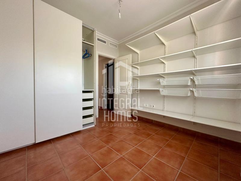 Foto 8855cf78-5e78-402b-a6be-b7a250ae023f. Casa bifamiliare con parcheggio in Ayamonte ciudad Ayamonte