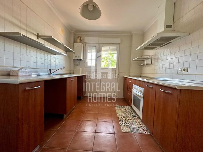 Foto d6d3bb23-edb7-4bec-83b4-fbca331e6b45. Casa bifamiliare con parcheggio in Ayamonte ciudad Ayamonte