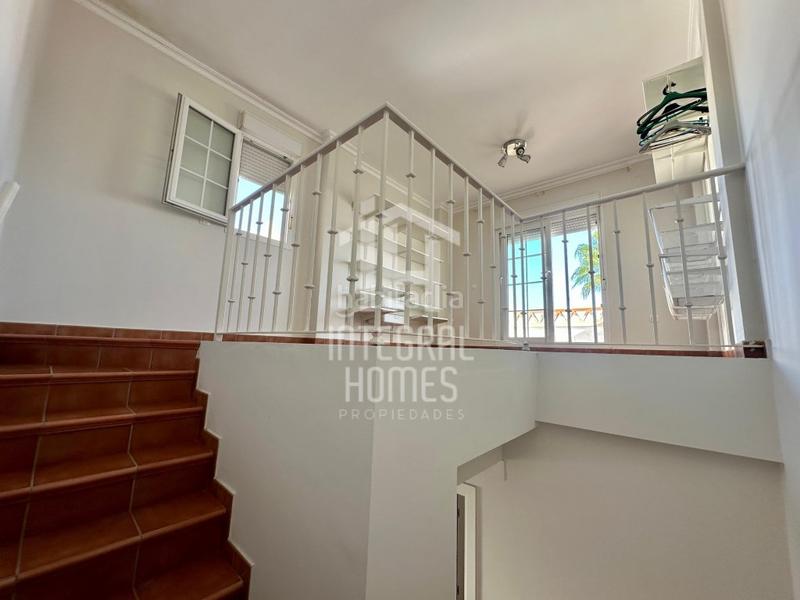 Foto ebbf85e7-81a9-4b2d-9c5d-1841292a7a41. Casa bifamiliare con parcheggio in Ayamonte ciudad Ayamonte