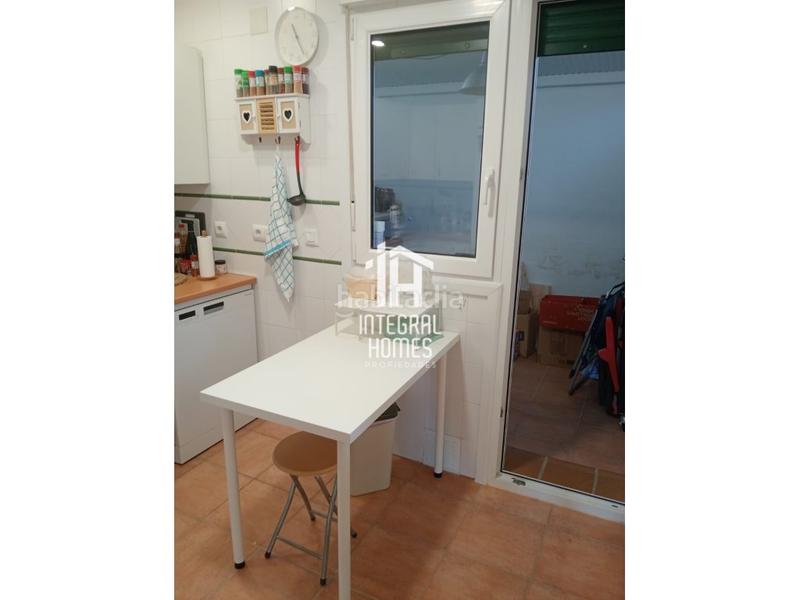 Foto 12b9cc45-36ba-48fc-aef0-aa833b0e42f7. Casa adossada amb aparcament a Costa Esuri Ayamonte