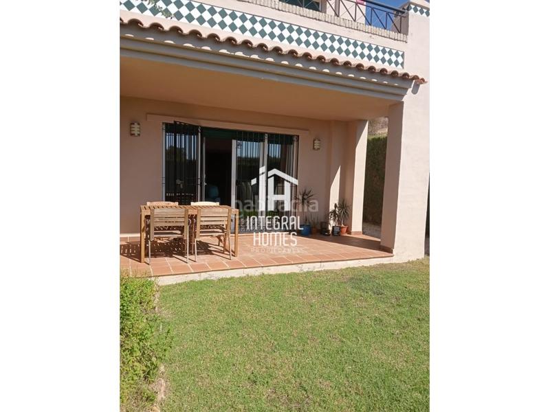 Foto 302991ef-ff1e-4ee4-b20b-2c8124f8cb8b. Casa adossada amb aparcament a Costa Esuri Ayamonte