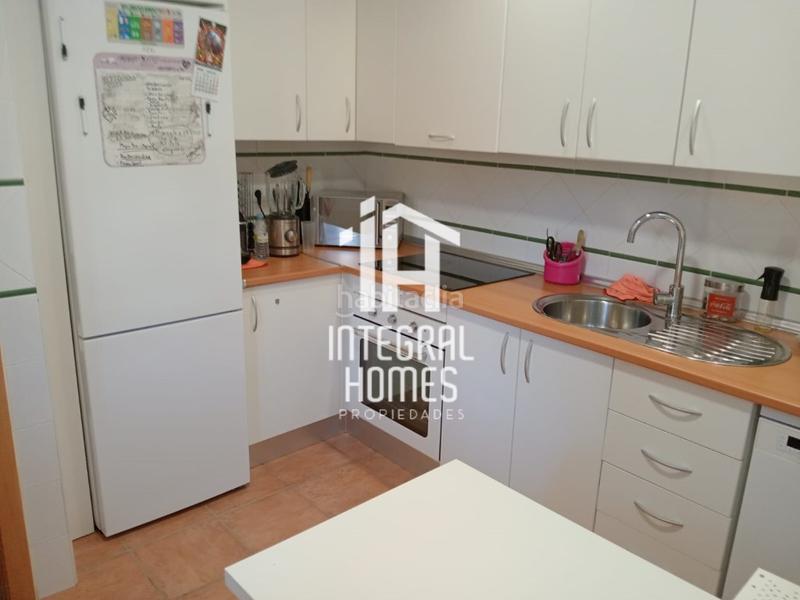 Foto 734f2393-e9b8-4a5d-af39-5fdf0c7510d7. Casa adossada amb aparcament a Costa Esuri Ayamonte