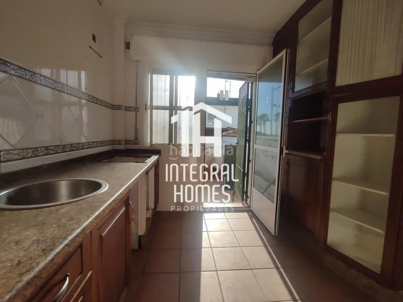 Foto 07917289-e330-46d9-93c7-a1a635259848. Maison jumelée dans Núcleo Urbano Aljaraque