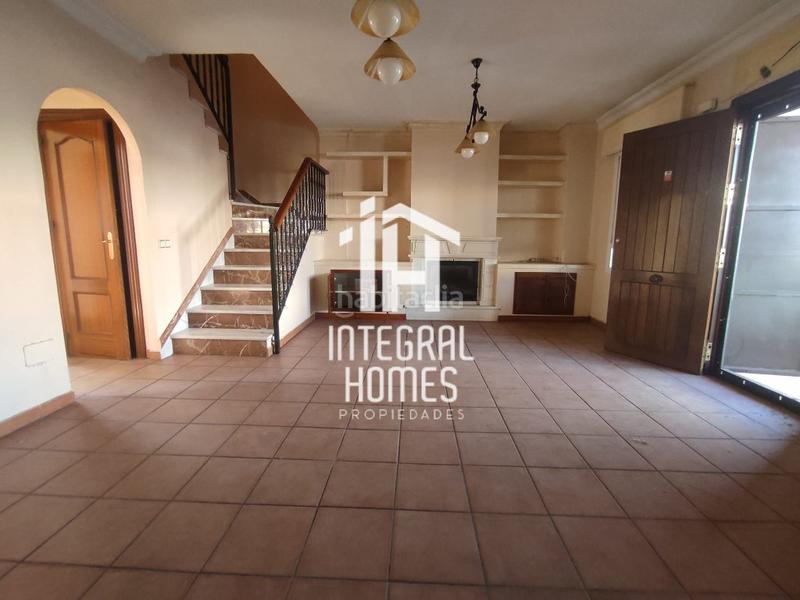 Foto e7139bde-534e-4914-bbeb-6e416904b87a. Maison jumelée dans Núcleo Urbano Aljaraque