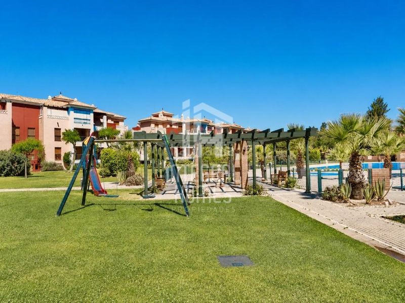 Foto c645225d-87bb-4919-9d4a-2b3dd41a3477. Apartament amb aparcament a Isla Canela Ayamonte