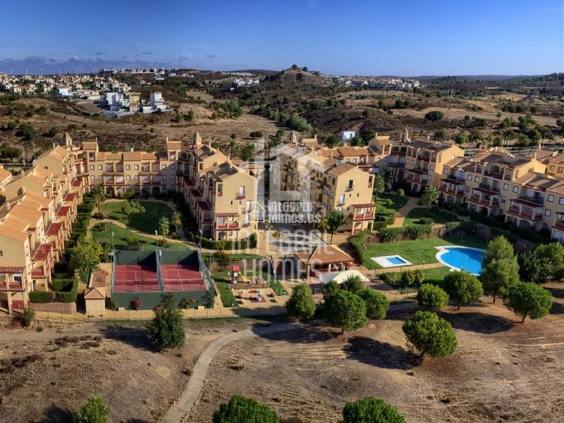 Foto 33389bdc-2913-4e9c-9a42-a6d8f9846a23. Apartament amb aparcament piscina a Costa Esuri Ayamonte
