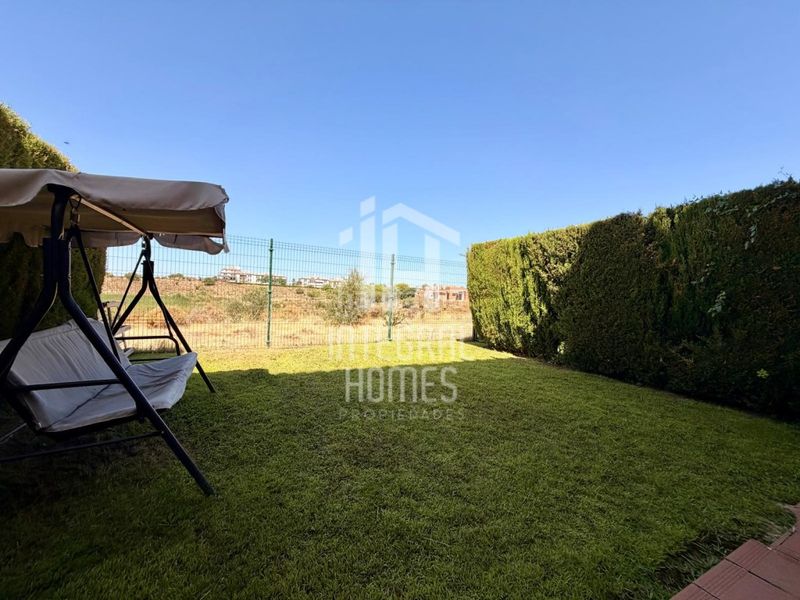 Foto 5c12e5df-e2fc-4415-a2ba-9edfa7a4d71f. Apartament amb aparcament piscina a Costa Esuri Ayamonte