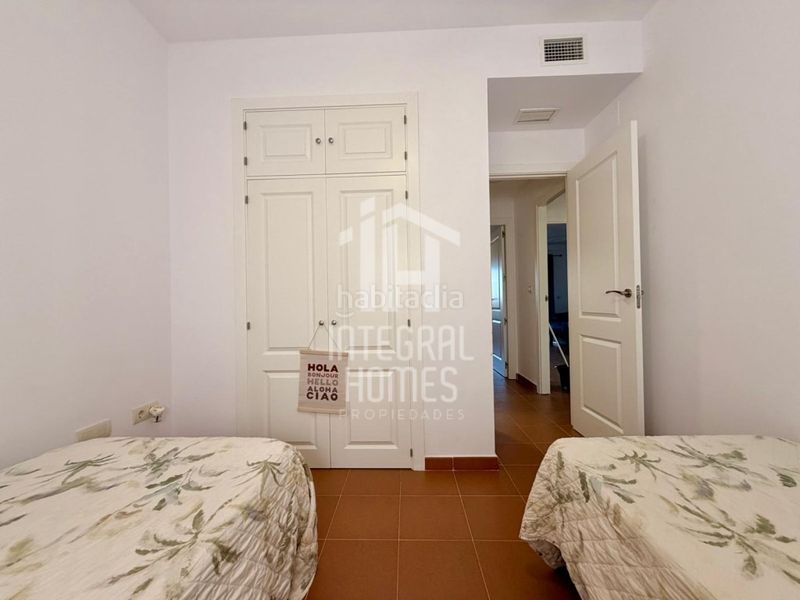 Foto b1c8cf9a-f4a2-44c8-b181-6212f9888bb9. Apartament amb aparcament piscina a Costa Esuri Ayamonte