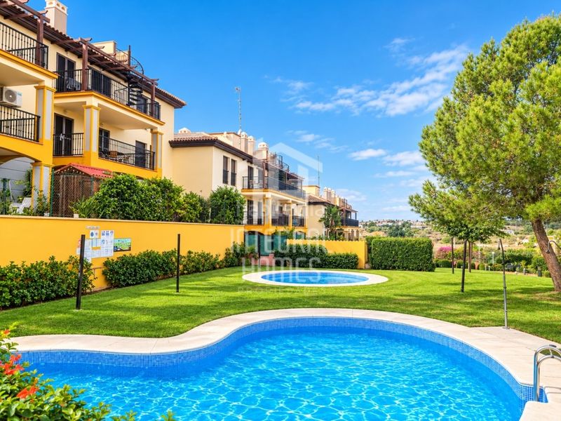 Foto e3f0b94f-9827-44aa-adf6-0277afad28ab. Appartement avec parking dans Costa Esuri Ayamonte