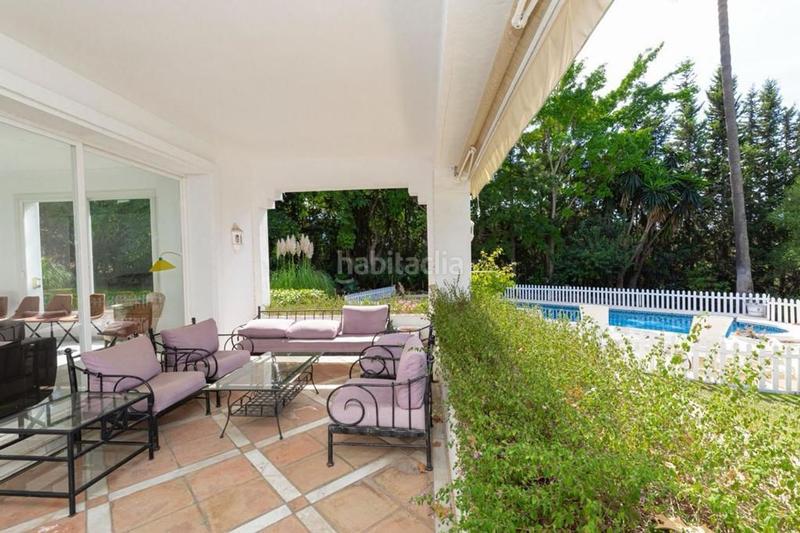 Foto 55e83703-2eef-4480-a83a-4fcf2f9707dc. Chalet avec piscine dans Paraiso - Barronal Estepona