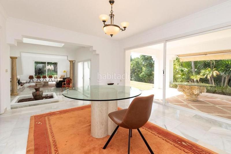 Foto 584b2e75-608b-4978-8eb1-9424c6d8e9c8. Chalet con piscina in Paraiso - Barronal Estepona