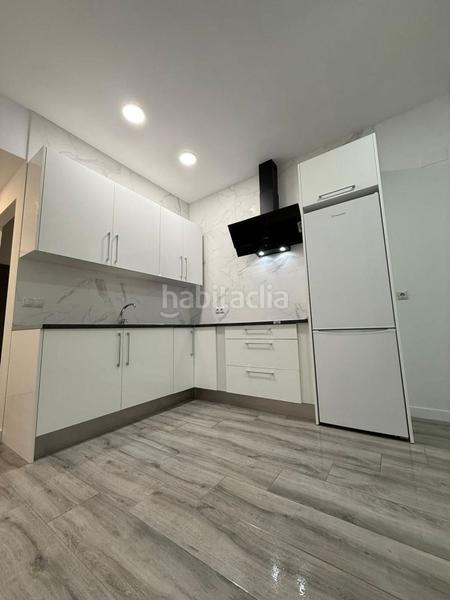 Foto 2af3d2a1-94c0-4748-a2c1-d9e509c2b264. Appartamento in calle miami 2 in La Carihuela - Los Nidos Torremolinos