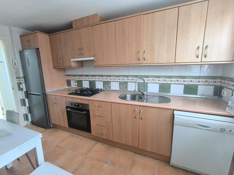 Foto cc74d955-5a3d-4cef-9860-438bbf357669. Rent penthouse with parking in Cortijo Torrequebrada Benalmádena
