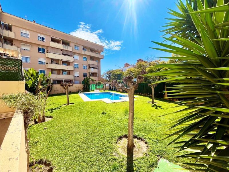 Foto 31e17182-04aa-4102-99e3-d22fb15db140. Penthouse with parking pool in Parque de la Paloma Benalmádena