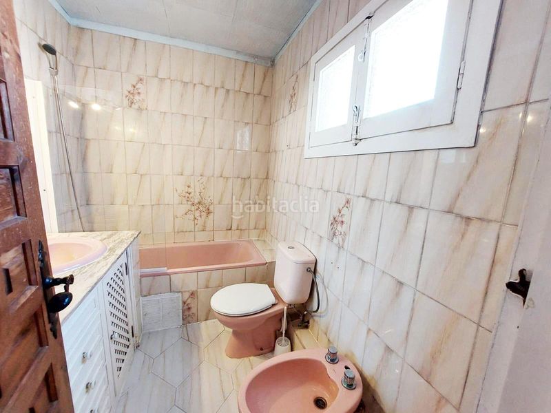 Foto 09a7ef0a-0bc8-41ce-bd58-d6352c09cd2e. Casa aparellada amb aparcament piscina a Calahonda Mijas