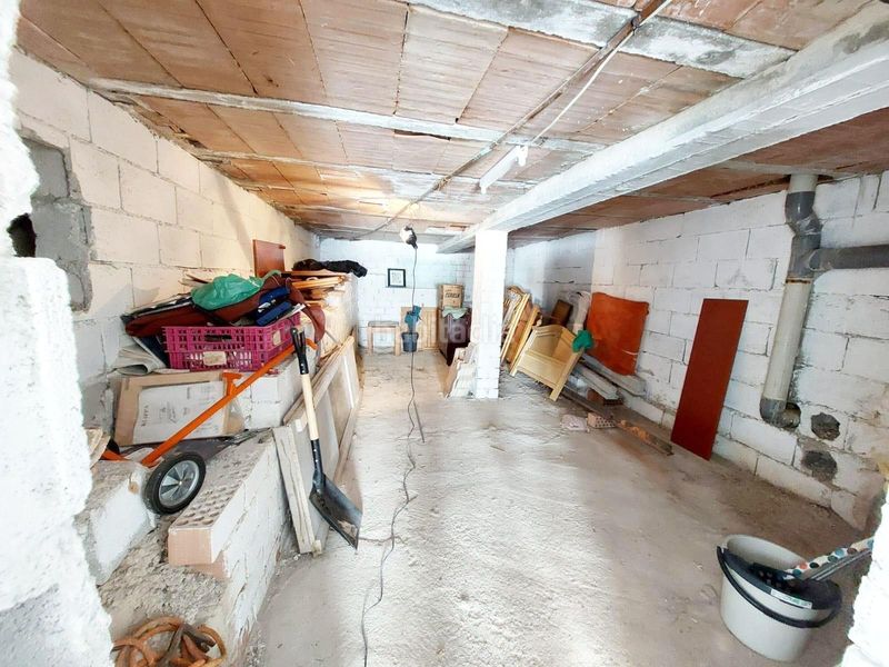 Foto 5d8c6c39-8421-4e60-b97a-0b27d7e1971a. Casa aparellada amb aparcament piscina a Calahonda Mijas