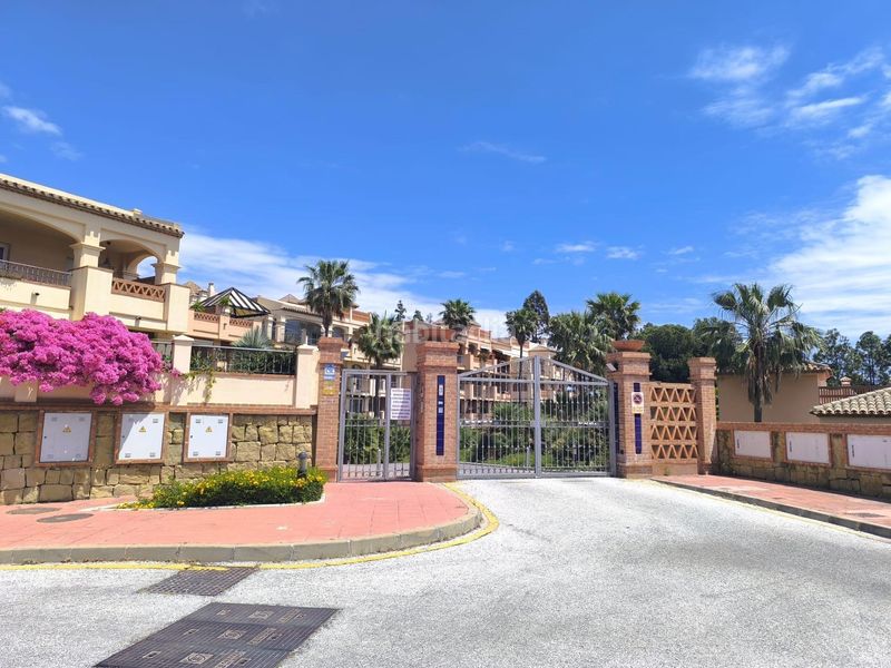 Foto 122017cc-b121-4e02-9f58-e3c59ea8cceb. Apartament amb aparcament piscina a Nueva Torrequebrada Benalmádena