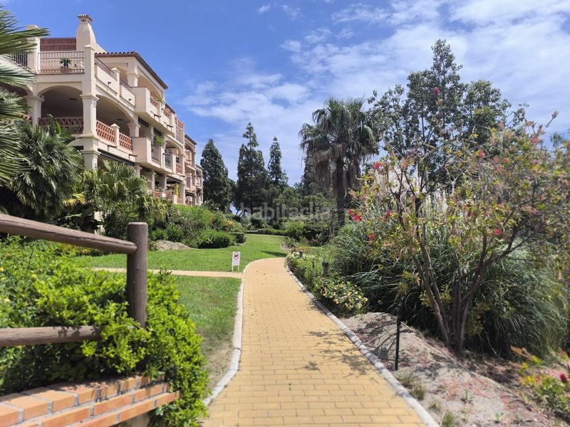 Foto c3bd5f8f-32d9-4626-83da-2485baea3f1f. Apartament amb aparcament piscina a Nueva Torrequebrada Benalmádena
