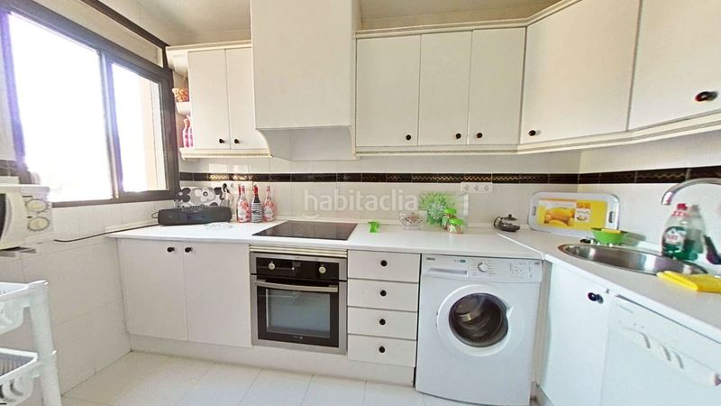 Foto 0fbef1d2-14ca-4a02-8664-da78339ed1cb. Piso en Playamar - Benyamina Torremolinos