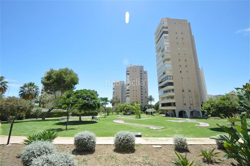 Foto 55028fff-54eb-4684-a590-94d5281b6f67. Piso en Playamar - Benyamina Torremolinos