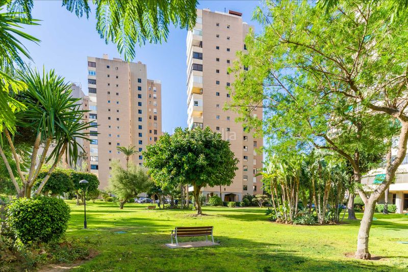 Foto 55f2ba67-ae20-4aab-80e9-c2e36f7acc42. Piso en Playamar - Benyamina Torremolinos