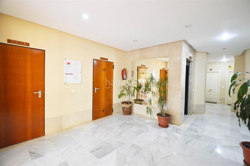 Foto f96d79f1-9a4a-4941-ab0a-8f9ff14fd852. Piso en El Pinillo Torremolinos