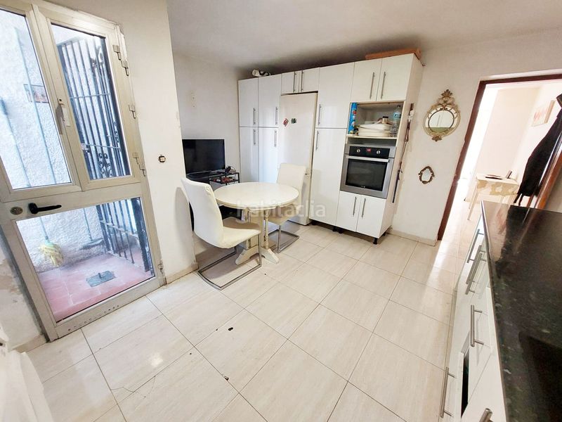 Foto c0381ef4-3294-4ed7-9bb2-829ab40d101e. Casa adossada amb aparcament a Solymar Benalmádena