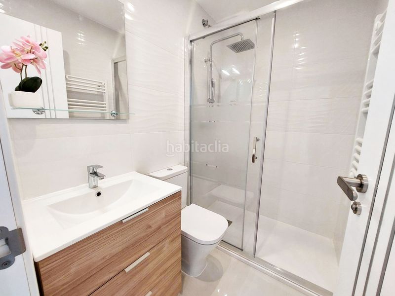 Foto df86b6f2-c640-4903-b2b9-3abe570070ac. Piso en Playa de los Boliches Fuengirola