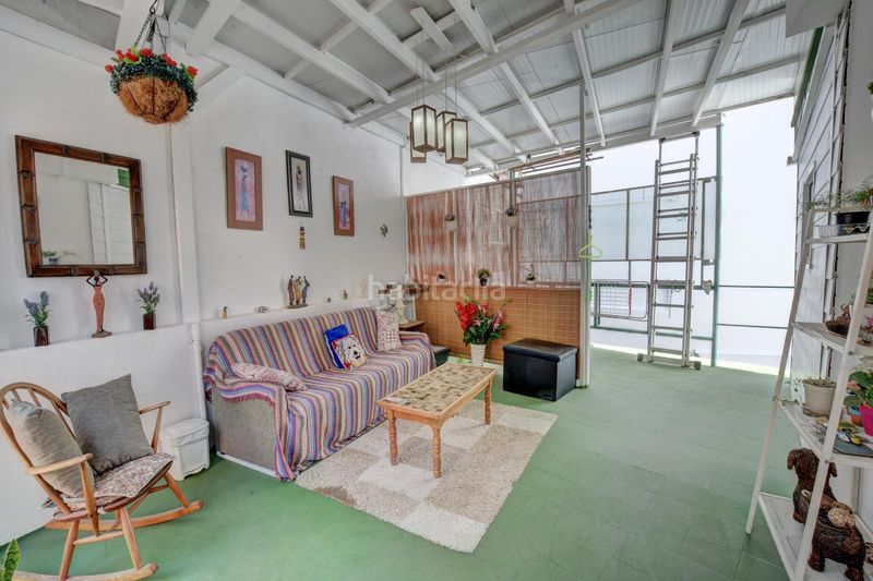 Foto f1a5ba79-e69b-48c2-a52b-fc4c62087683. Casa en Arroyo de la Miel Benalmádena