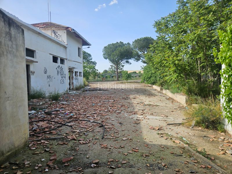 Foto d2d56015-9d11-42b9-9da7-45eda63e395e. Finca rústica a La Caparrella Lleida