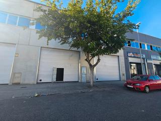 Location Bâtiment à usage industriel à Carrer de vilanova de la barca 39
