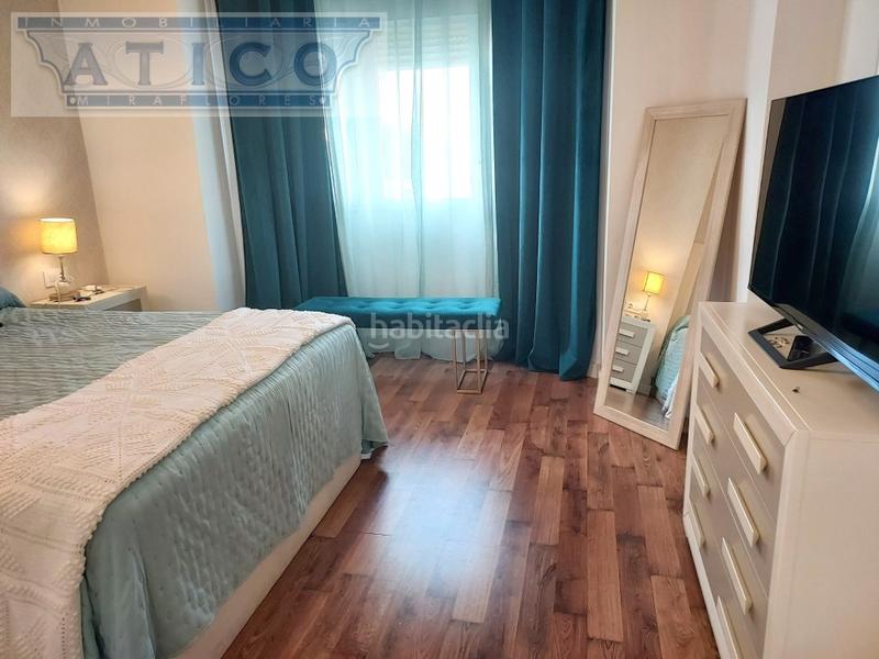 Foto 9debfffe-9b3f-4c97-962f-cdc0f1fa3935. Casa con parcheggio in Zona Universitaria Bormujos