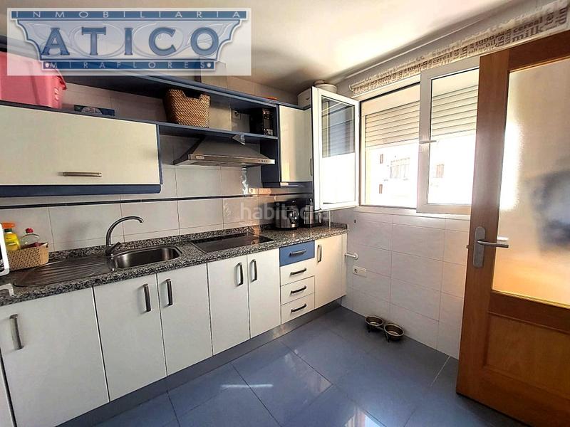 Foto c4af1b65-ac4b-4f49-831f-ff92214b0d91. Flat with parking in San Carlos - San José Sevilla