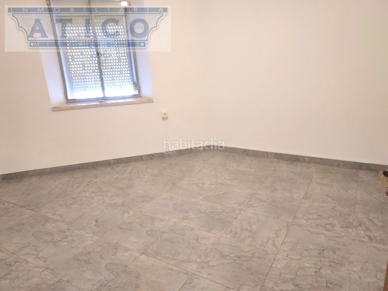 Foto f67e6d4b-c5ed-4201-845a-d47c84c14225. Pis amb aparcament a Cruz Roja Sevilla