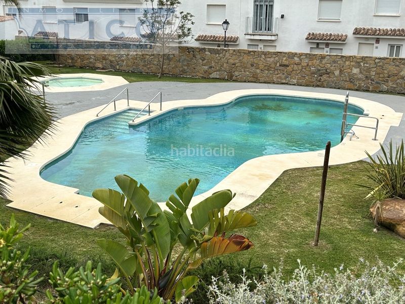 Foto bfd829b7-00fa-494c-bedd-6215e5bd5bf2. Casa adosada Atlanterra casa adosada de reciente construcción en Zahara de los Atunes