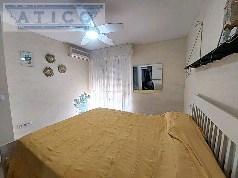 Foto 12abb2de-669b-4b38-806e-57f796ffbb67. Casa amb aparcament a Cruz Roja Sevilla