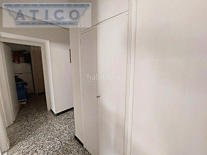 Foto 21c26589-ca12-423a-b41c-0d70f96c7f19. Casa amb aparcament a Cruz Roja Sevilla