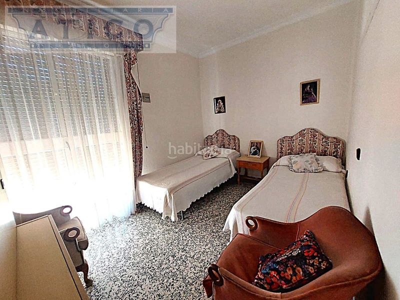 Foto aef9ebe5-9252-4103-8e40-3f7e93b7bc04. Casa amb aparcament a Cruz Roja Sevilla