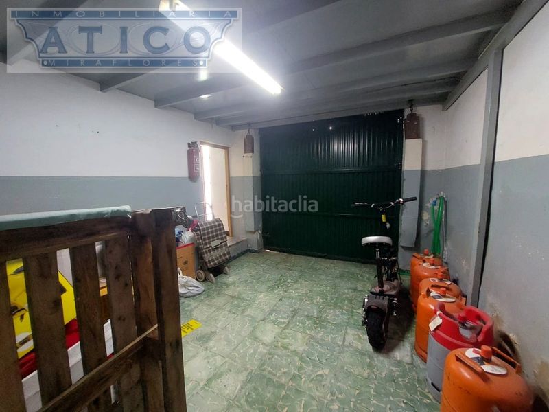 Foto dfd5bfe7-38b0-4a1b-b1ae-1869cf5c4214. Casa amb aparcament a Cruz Roja Sevilla