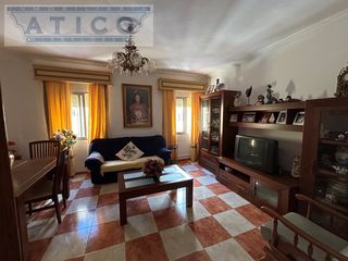 Pis en Cruz Roja. Piso en venta en bda.la barzola