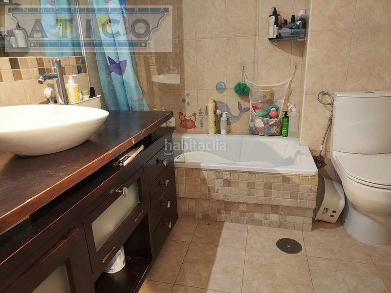 Foto 6b92449f-172d-4e85-8b3f-4935b435995a. Pis amb aparcament piscina a La Buhaira Sevilla