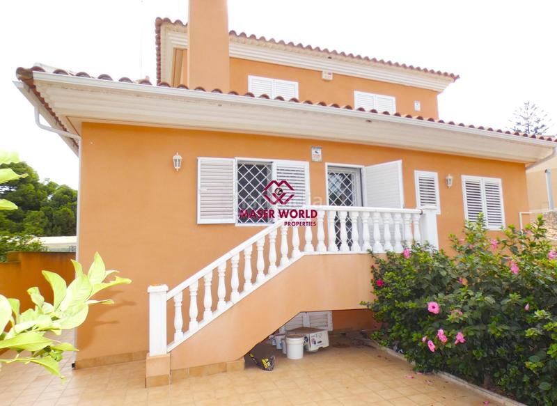 Foto df492517-b32e-4c15-b6f9-5c1aad51cb76. Chalet with heating parking in Playa Sol Mazarrón