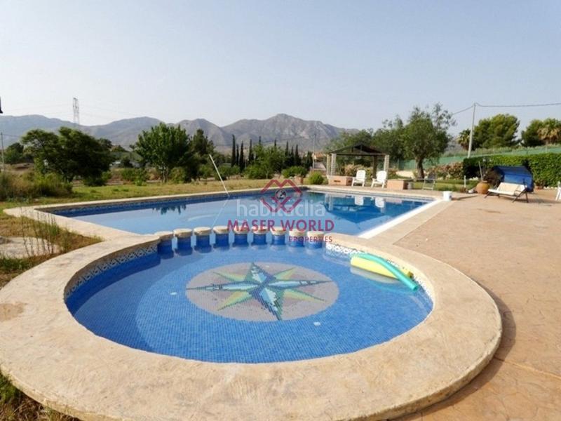 Foto 8e94bb13-884d-46a1-876d-5b26c80ac3ef. Chalet with parking pool in Mazarrón casco urbano Mazarrón