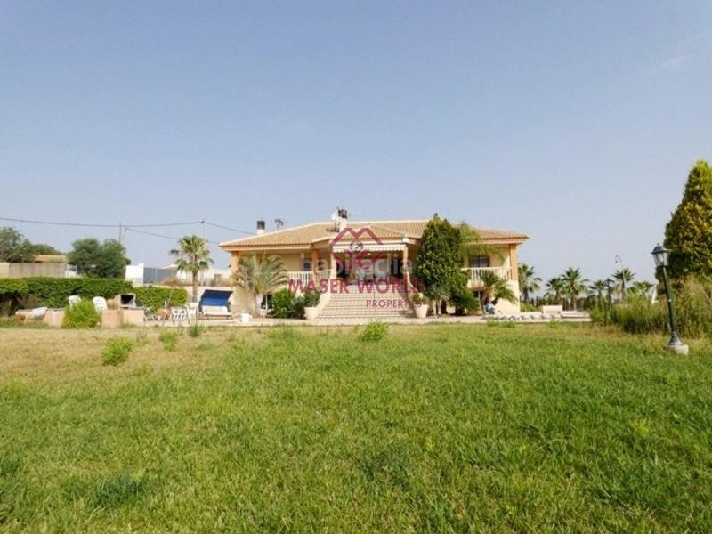 Foto d34ac84e-5488-487e-acf4-383e0a491e09. Chalet with parking pool in Mazarrón casco urbano Mazarrón