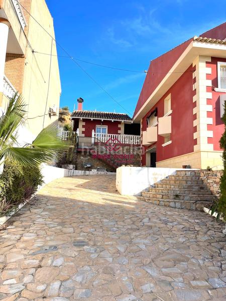 Foto 69b7365e-5868-4eea-9778-61a3a3ba1e42. Chalet  independiente con parcela en Mazarrón casco urbano Mazarrón