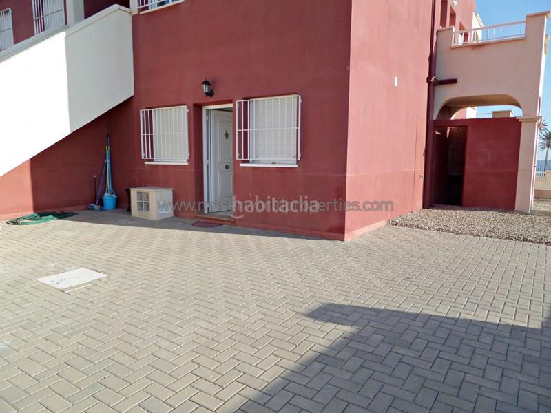 Foto af659ccb-896c-4b83-8919-0c67f3f0bcf4. Planta baja  con amplia terraza y vistas al mar en Mazarrón