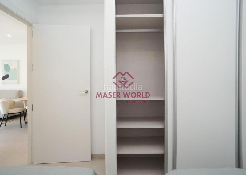 Foto f4a655f9-ac4c-4c4c-8fde-c311e66f46d2. Attico con parcheggio piscina in Torreblanca Torrevieja