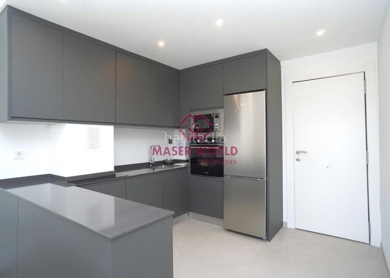 Foto 16cbd4bf-ef03-44ba-bc7e-98c286e7647a. Apartament amb aparcament piscina a Torreblanca Torrevieja